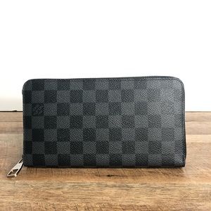 ❌SOLD❌ LOUIS VUITTON DAMIER GRAPHITE ZIPPY ORGANIZER